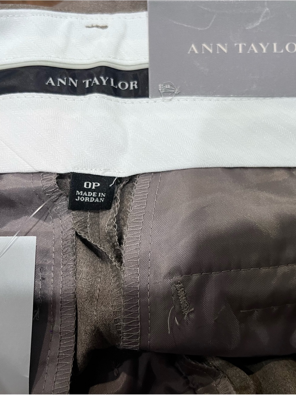 Ann Taylor Women’s Light Gray Dress Pants - Picture 5 of 6